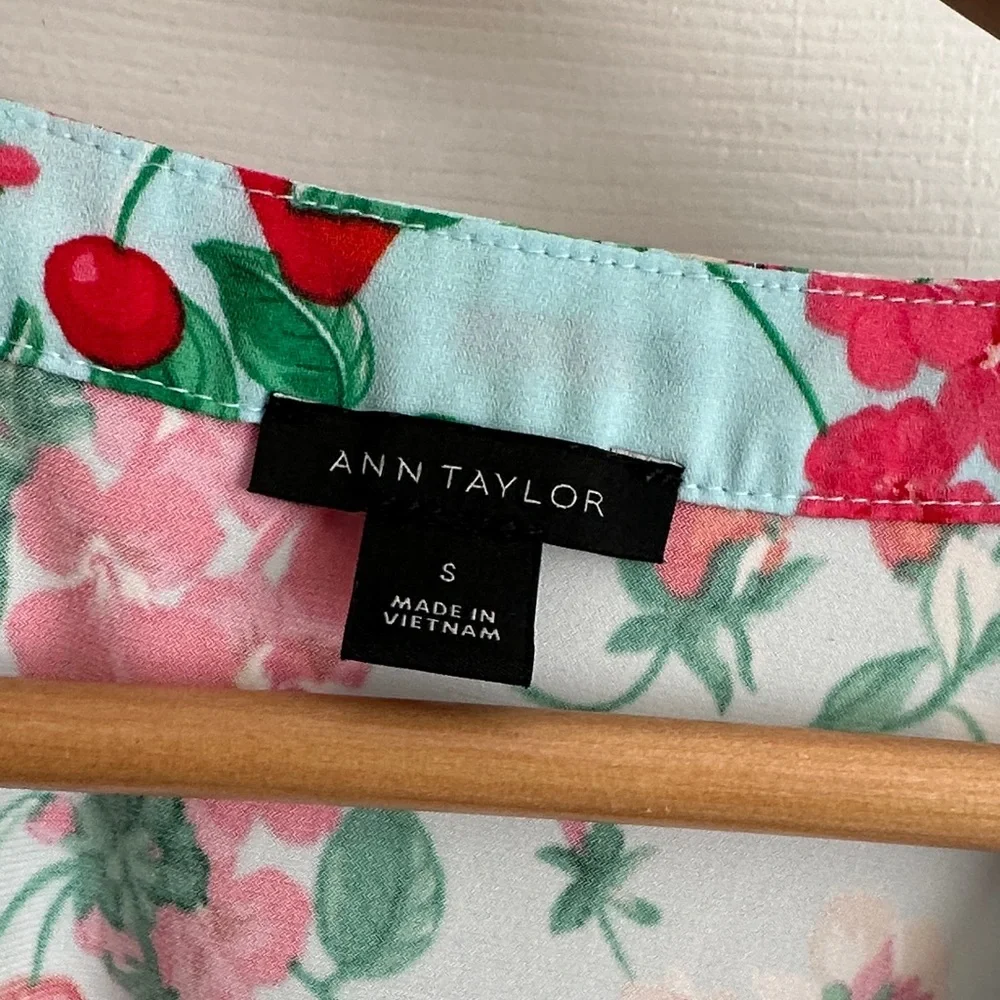 Ann Taylor Floral V-Neck Blouse - Pink and Green on White - Picture 2 of 5